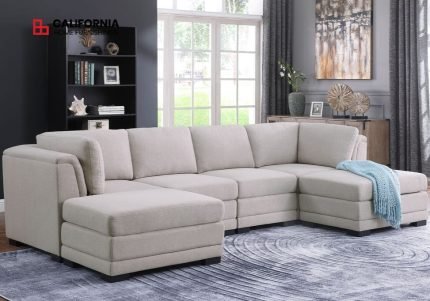 Light Gray Linen Reversible Sectional Sofa with 2 Ottomans